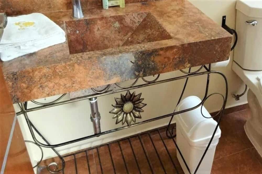 Photo of Bathroom in Zapotlan de Juarez