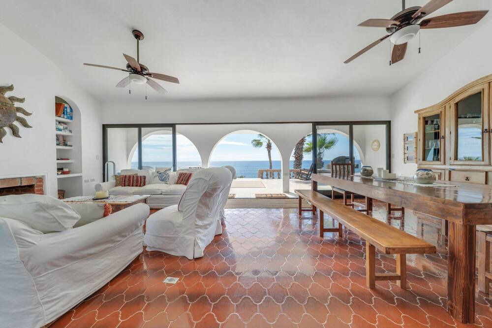 Photo of Bedroom in Pescadero