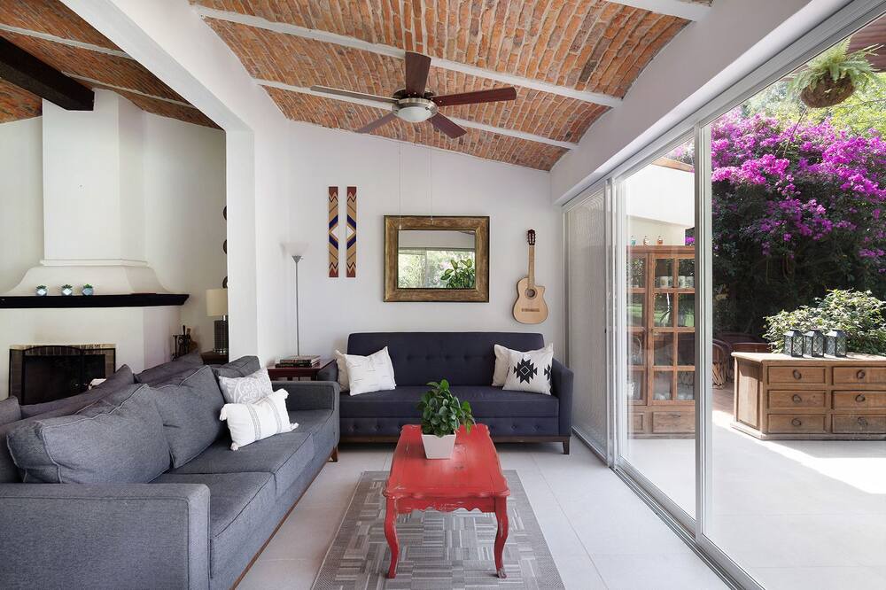 Photo of Livingroom in Ajijic