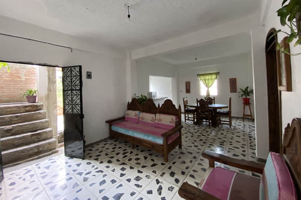 Photo of Bedroom in Taxco