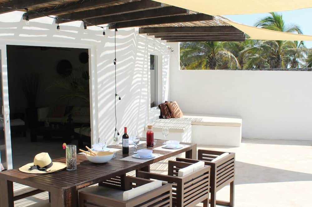 Photo of Patio Balcony in Copala