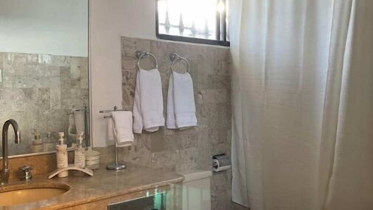 Photo of Bathroom in El Alamo