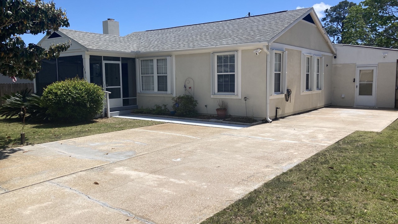Photo of Outdoor in Navy Point