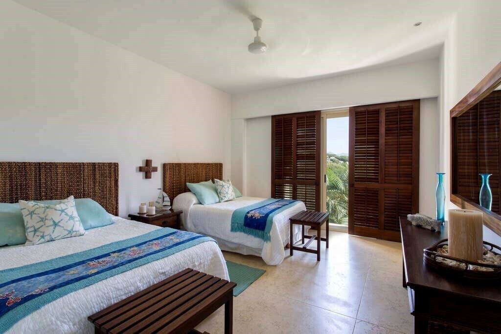 Photo of Others in Ixtapa