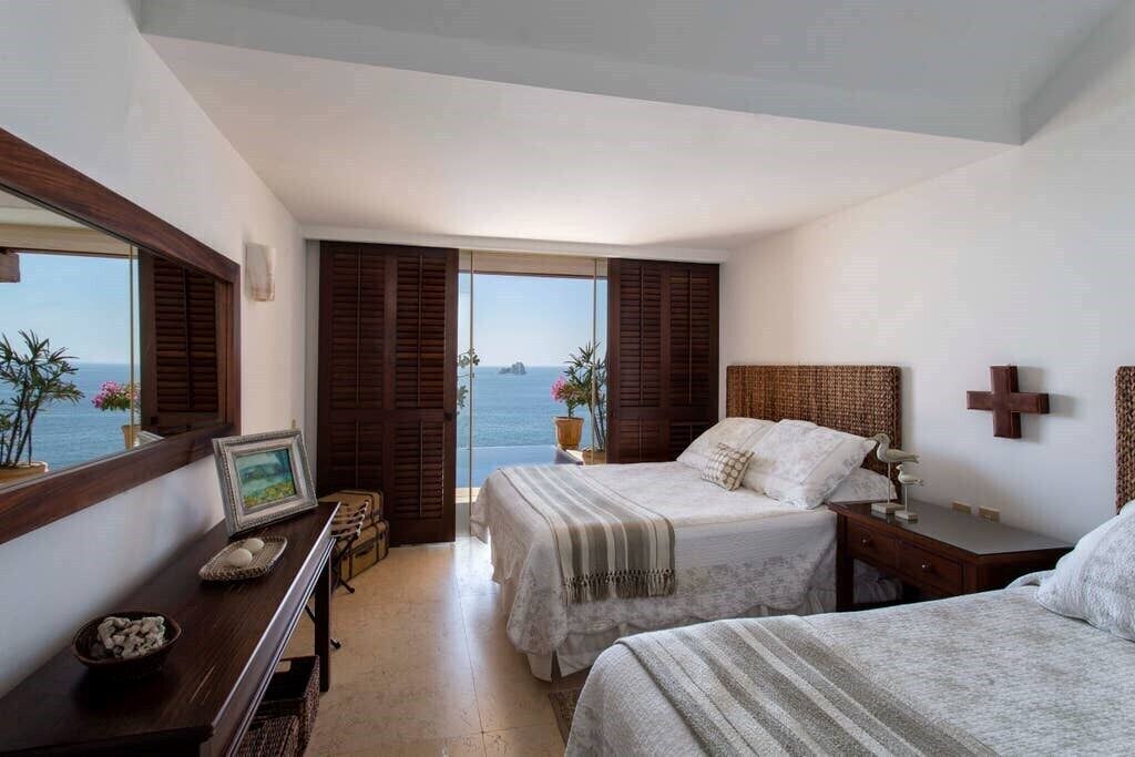 Photo of Others in Ixtapa