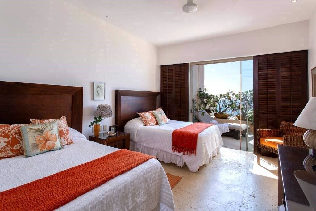 Photo of Others in Ixtapa