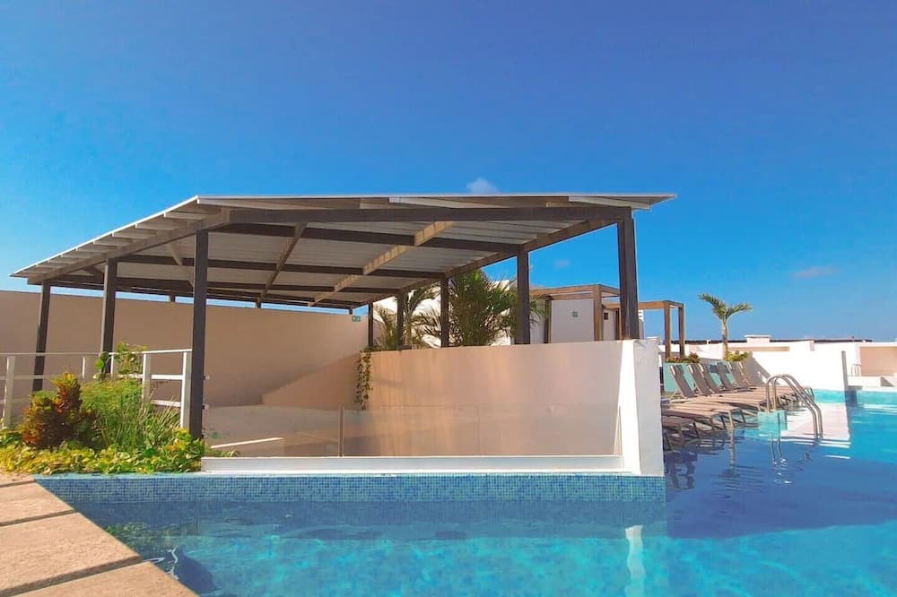 Photo of Others in 12th Street