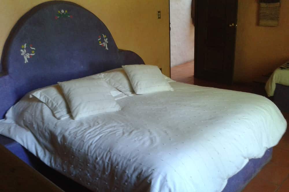 Photo of Bedroom in Villa Victoria