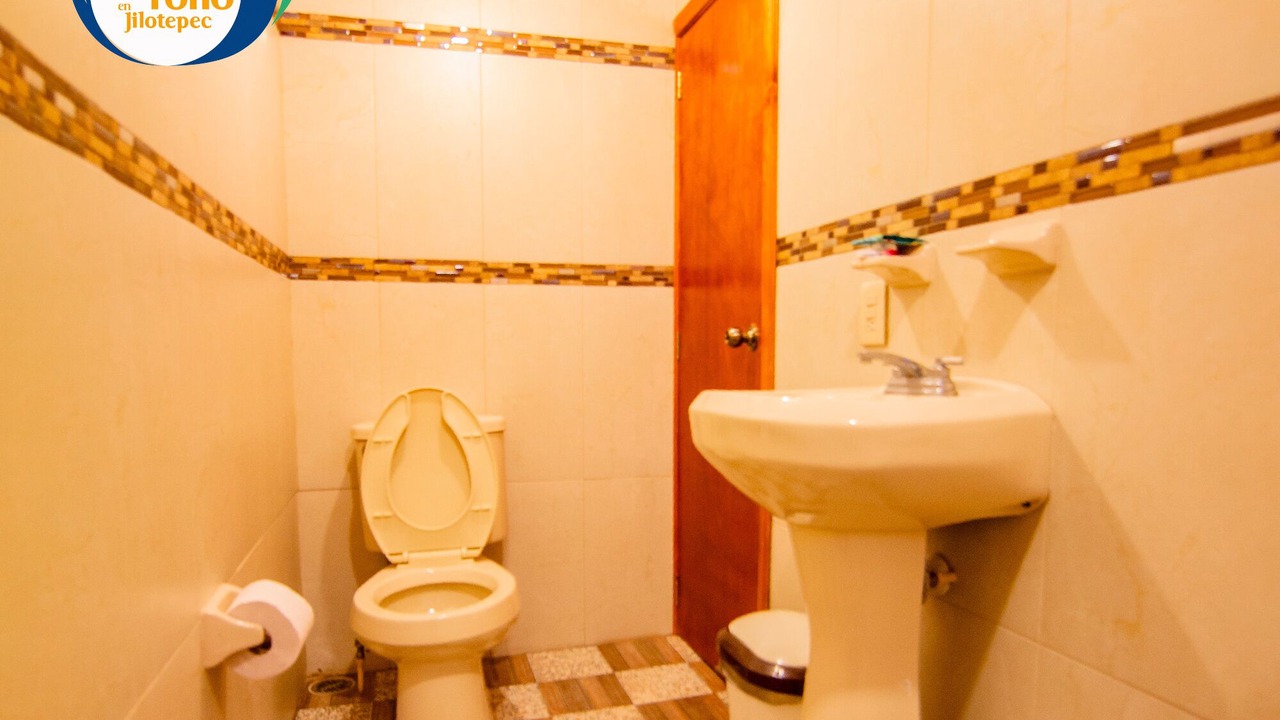 Photo of Bathroom in Zacapoaxtla