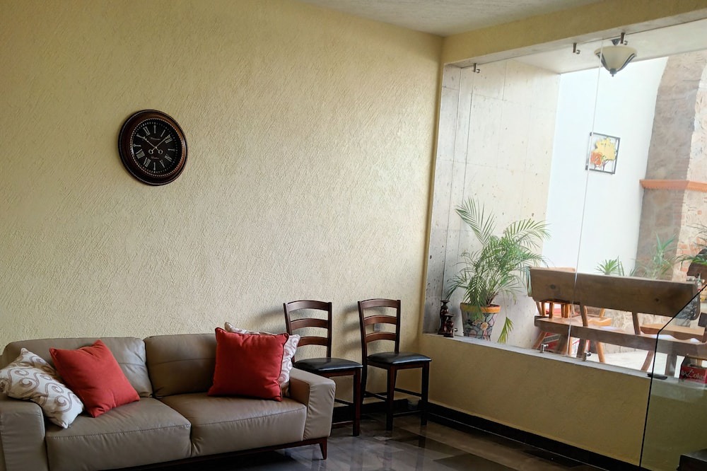 Photo of Livingroom in Leon