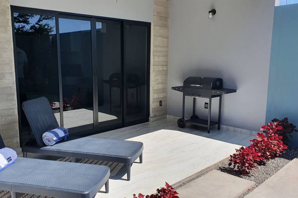 Photo of Patio Balcony in San Pedro Mixtepec