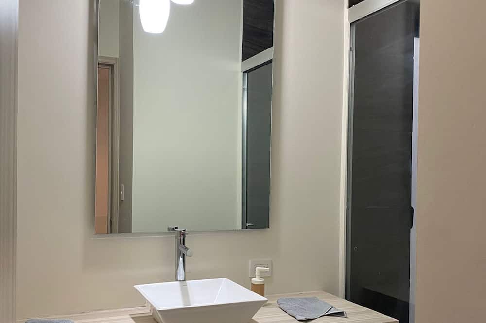 Photo of Bathroom in El Marques