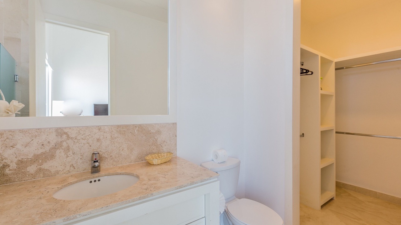 Photo of Bathroom in Piloto Adolfo Lopez Mateos