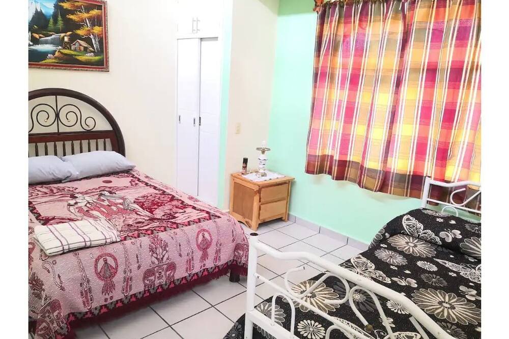 Photo of Bedroom in Teotihuacan