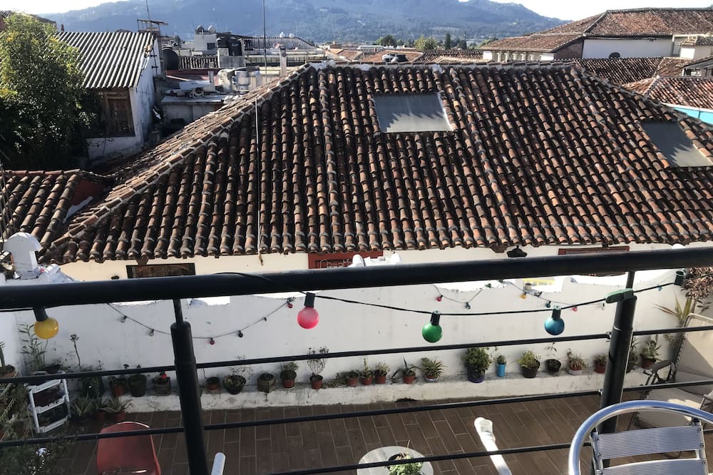 Photo of Patio Balcony in Del Cerrillo