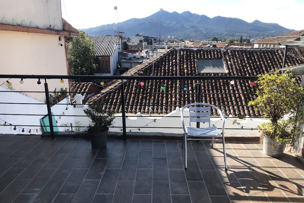 Photo of Patio Balcony in Del Cerrillo