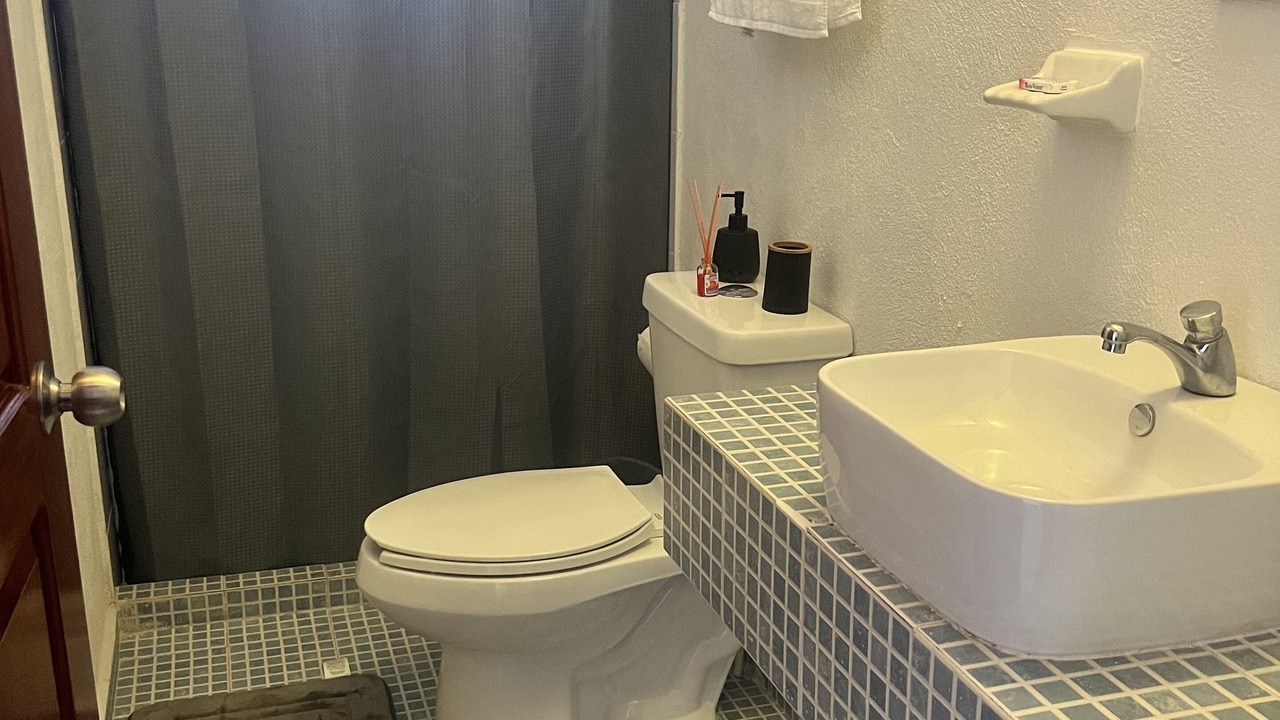 Photo of Bathroom in Villa Comaltitlan