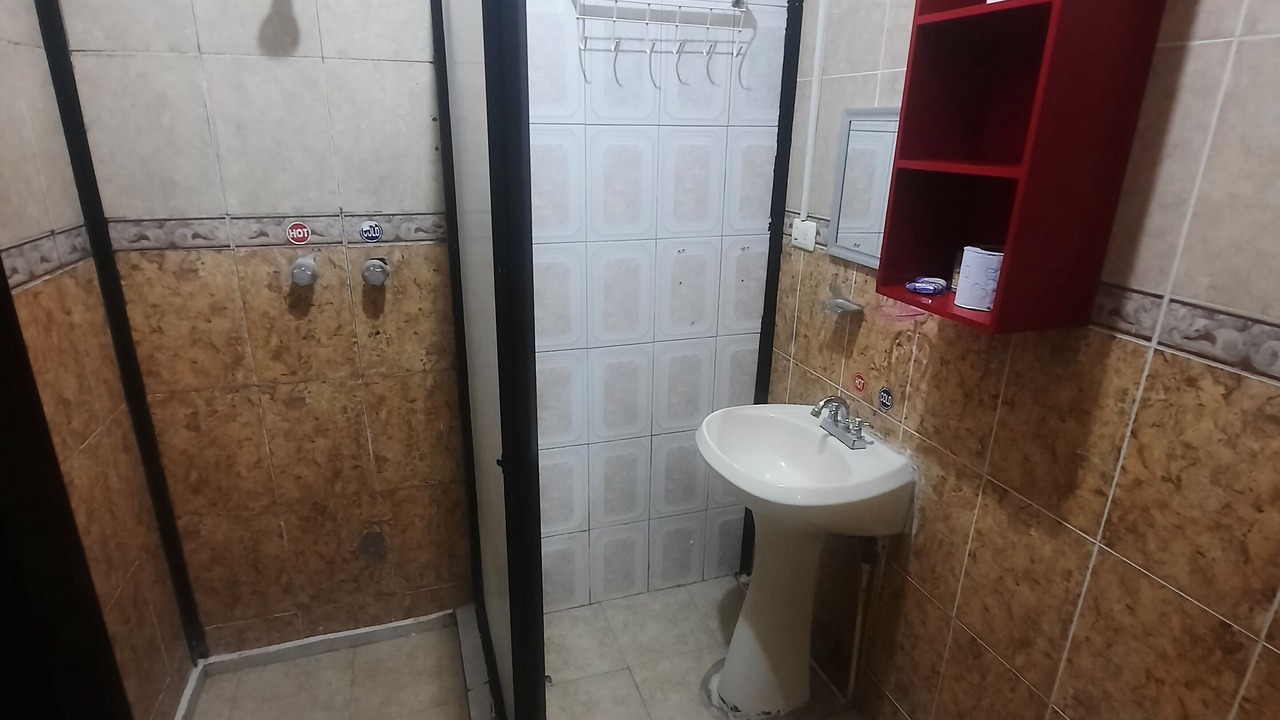 Photo of Bathroom in Linares