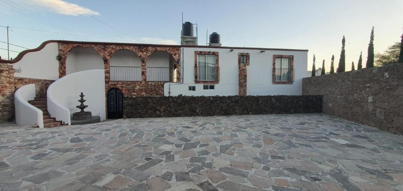 Photo of Outdoor in Bernal