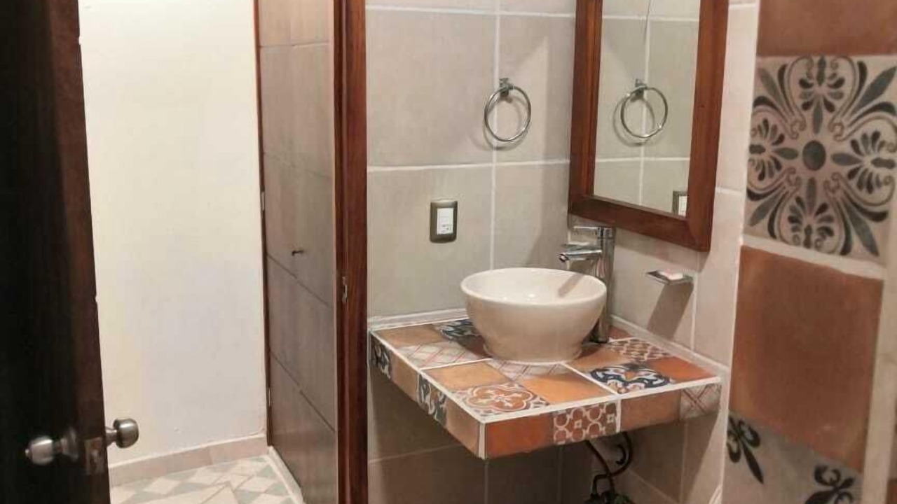 Photo of Bathroom in Aquila
