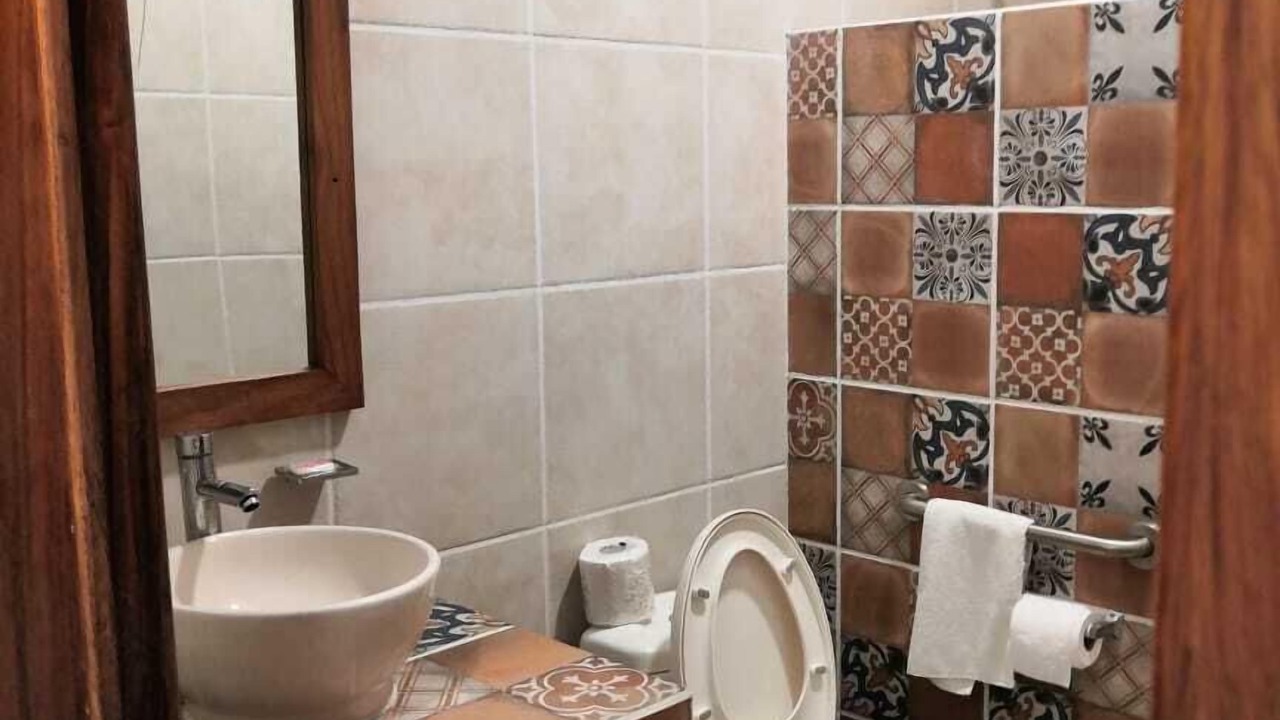 Photo of Bathroom in Aquila