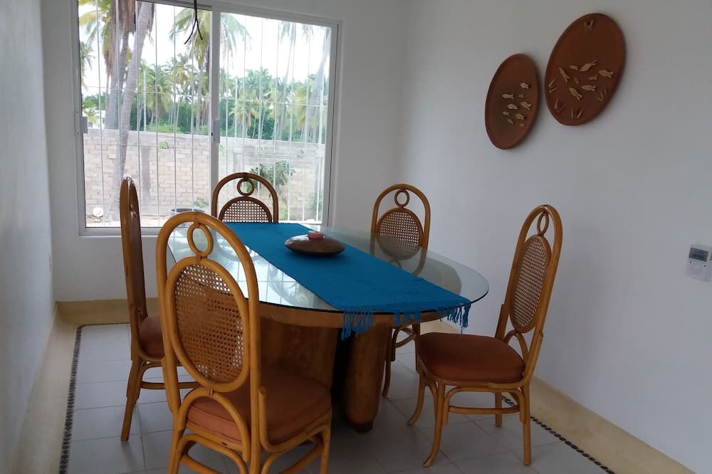 Photo of Kitchen in Barra de Potosi