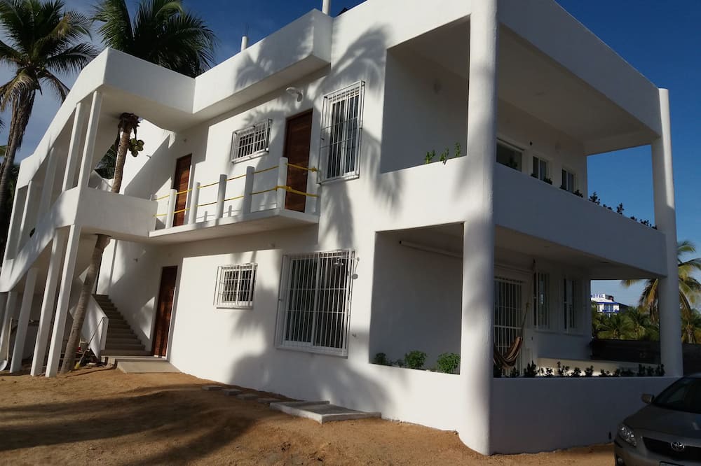 Photo of Outdoor in Barra de Potosi