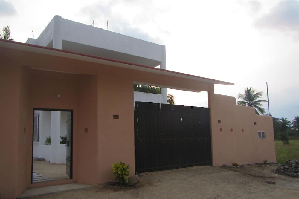 Photo of Outdoor in Barra de Potosi