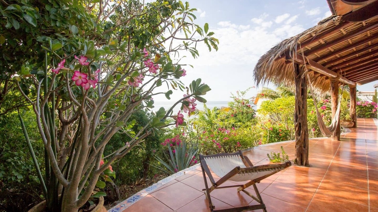 Photo of Patio Balcony in Salchi