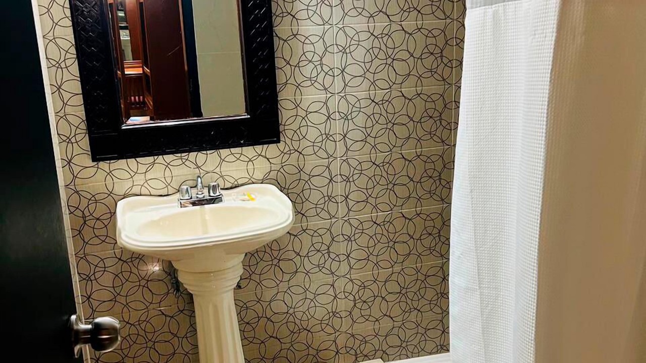 Photo of Bathroom in Downtown Culiacan