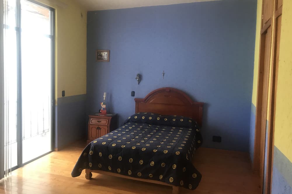 Photo of Bedroom in Patzcuaro