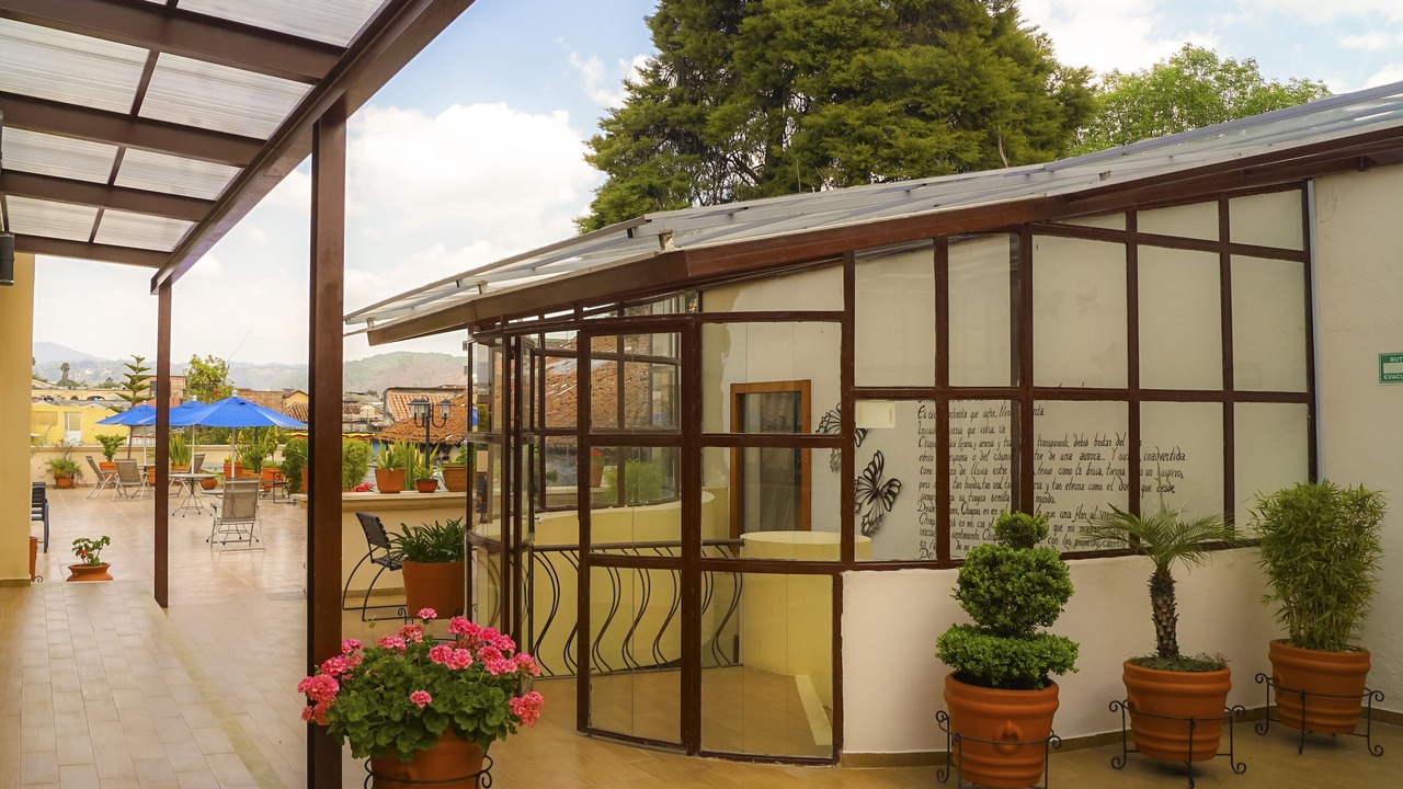 Photo of Patio Balcony in De La Merced