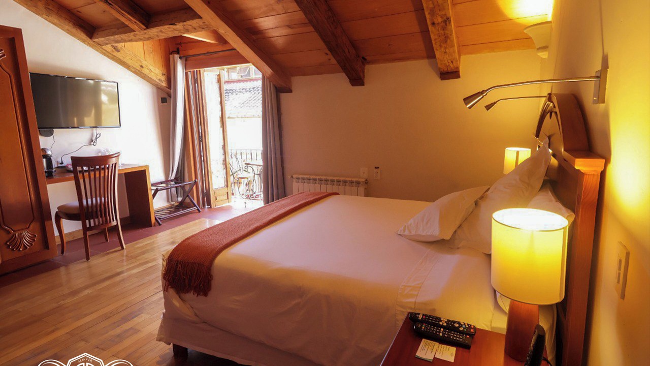 Photo of Bedroom in De La Merced