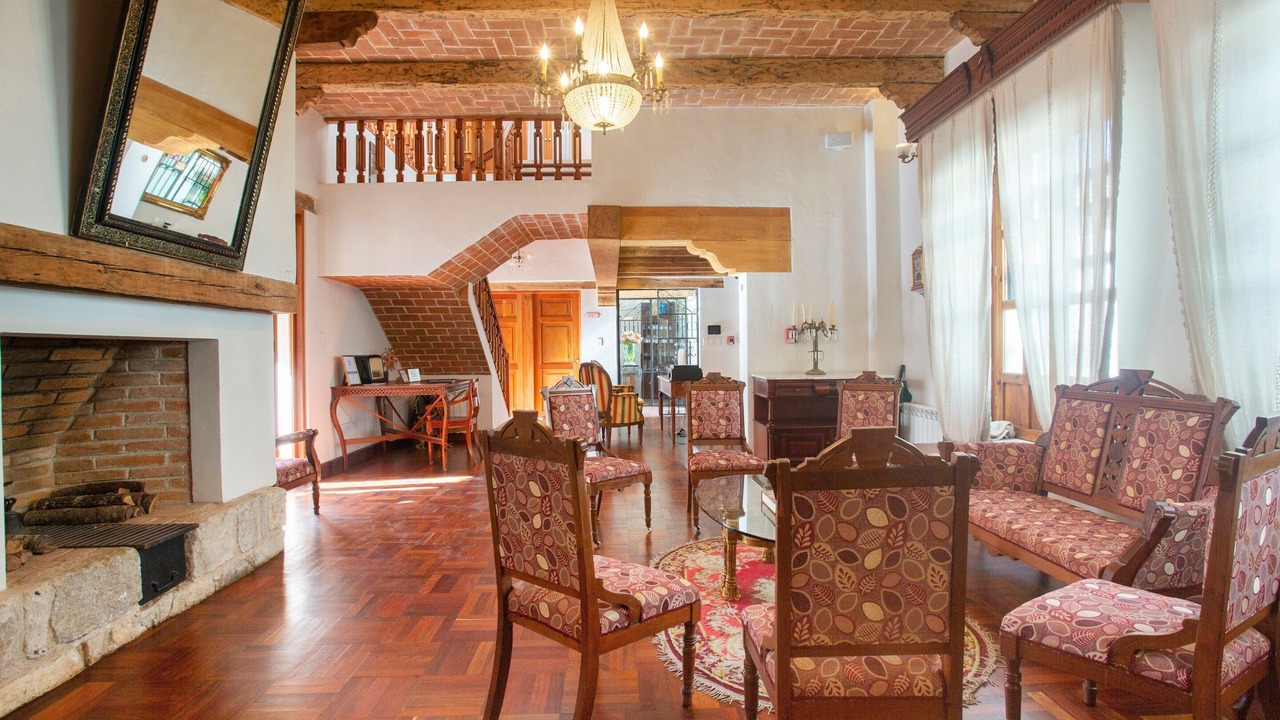 Photo of Others in De La Merced