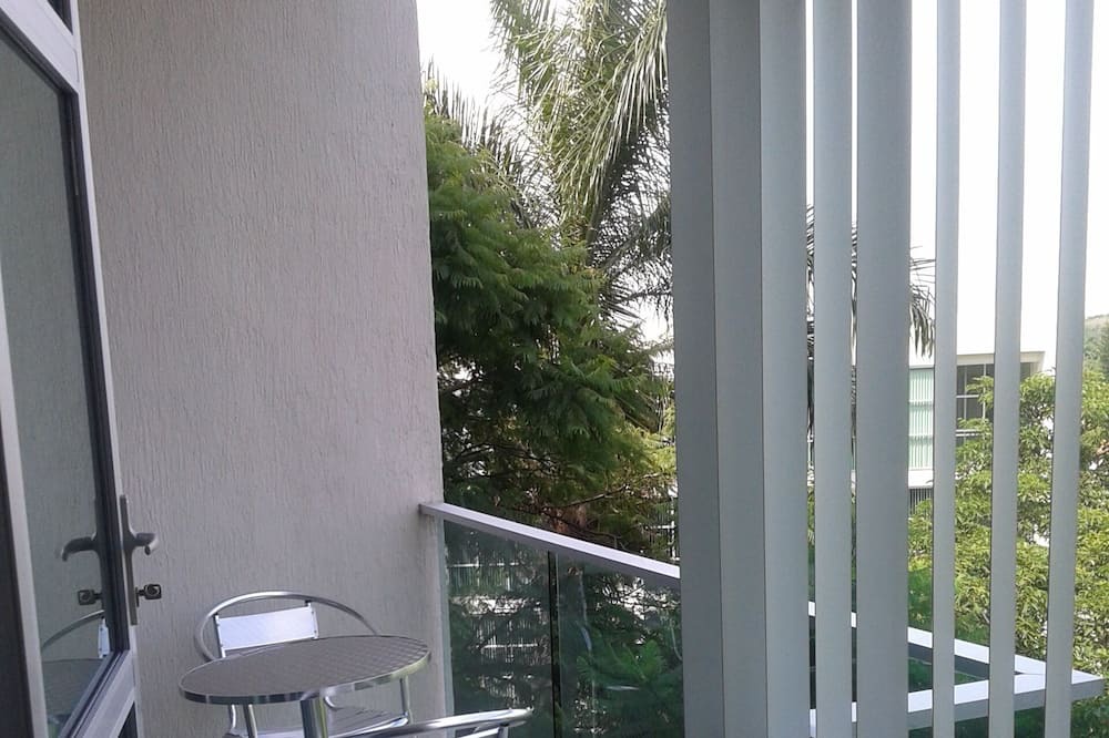 Photo of Patio Balcony in Jacarandas