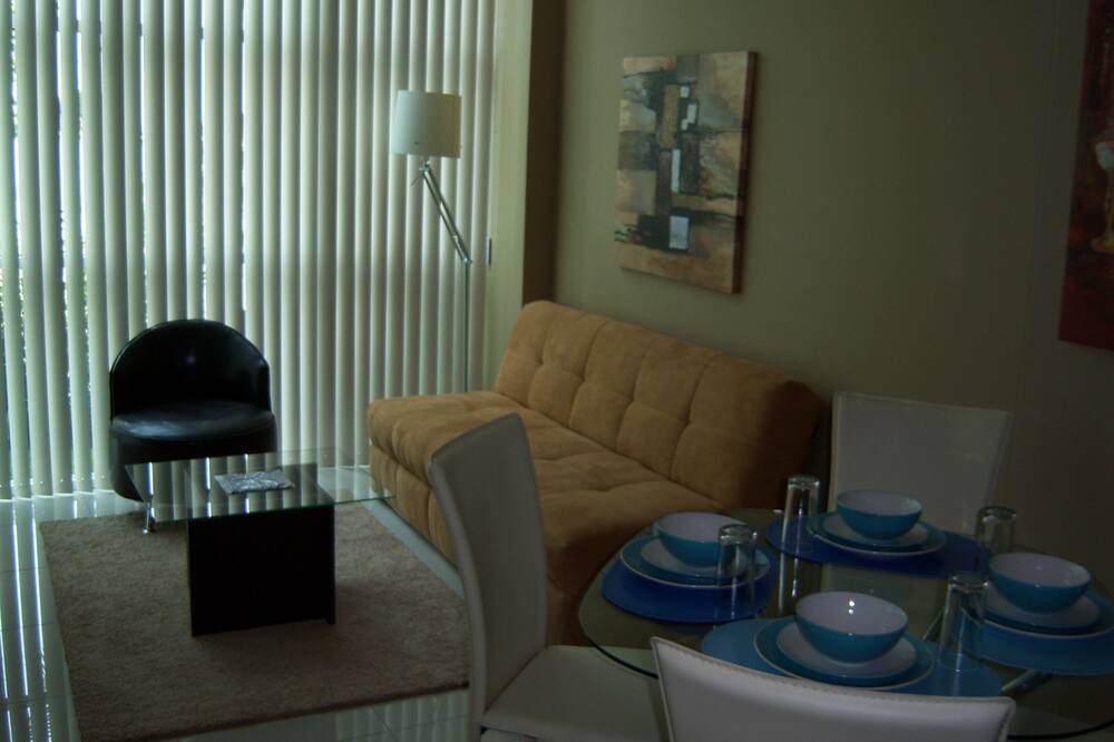 Photo of Livingroom in Jacarandas