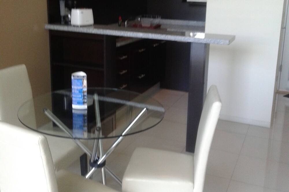 Photo of Kitchen in Jacarandas