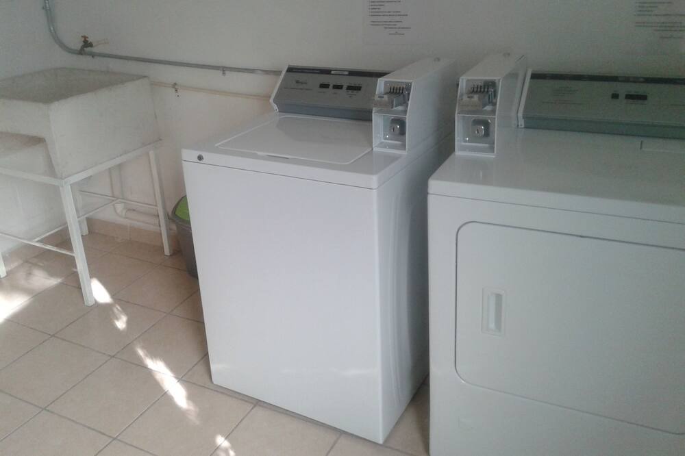 Photo of Others in Jacarandas