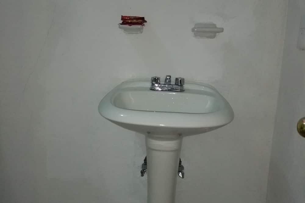 Photo of Bathroom in Xilitla