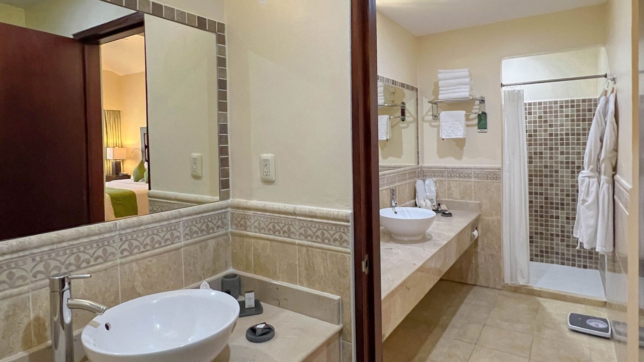 Photo of Bathroom in Palenque