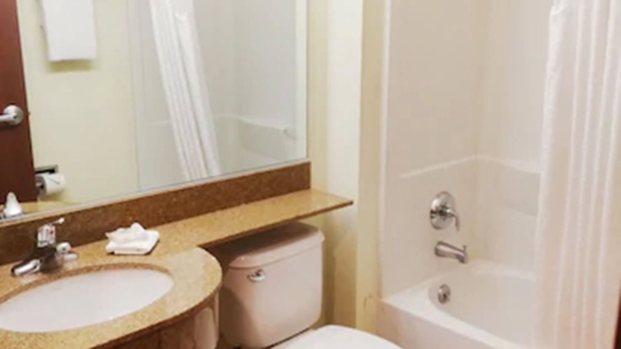Photo of Bathroom in Toluca