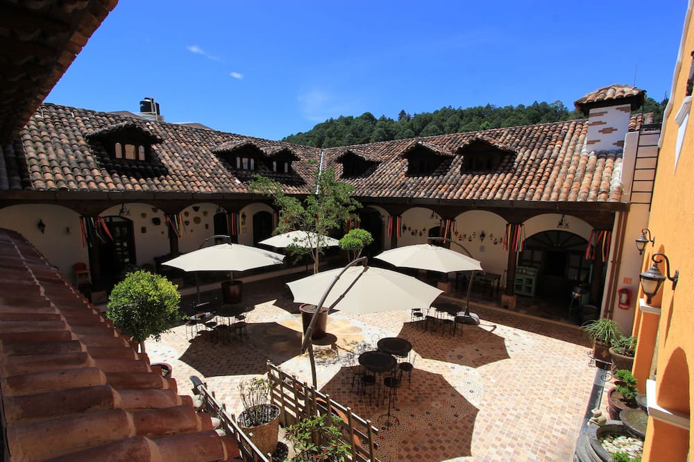 Photo of Outdoor in De La Merced