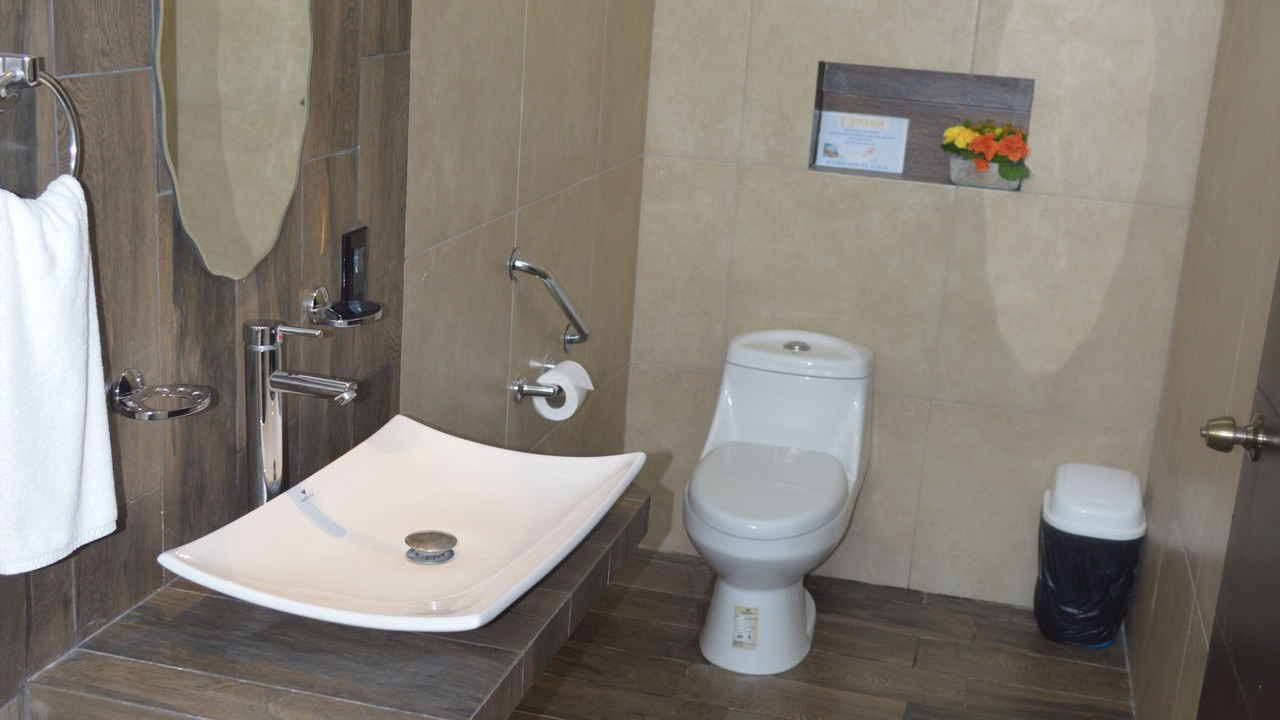 Photo of Bathroom in Candelaria