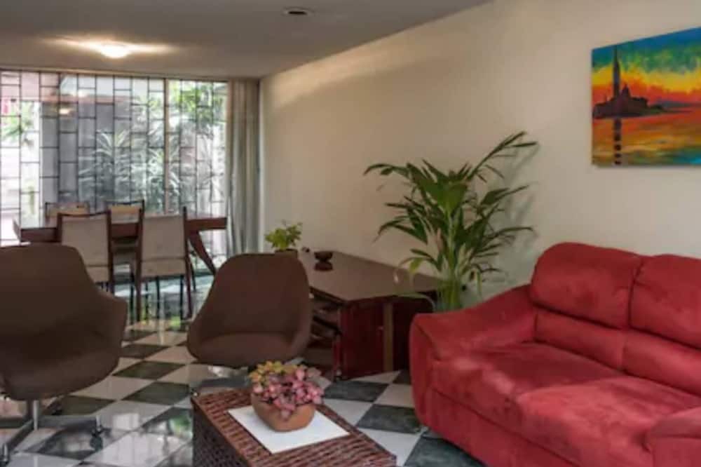 Photo of Livingroom in Letran Valle