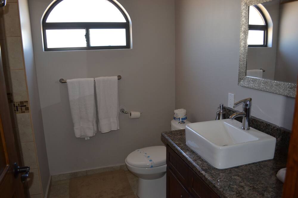 Photo of Bathroom in El Dorado Ranch