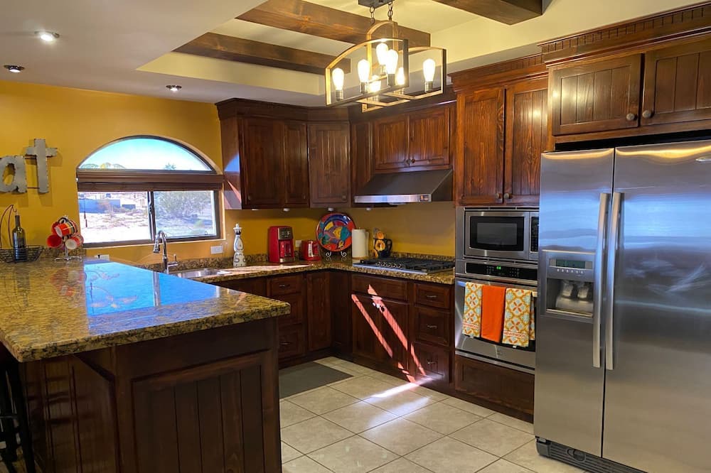 Photo of Kitchen in El Dorado Ranch