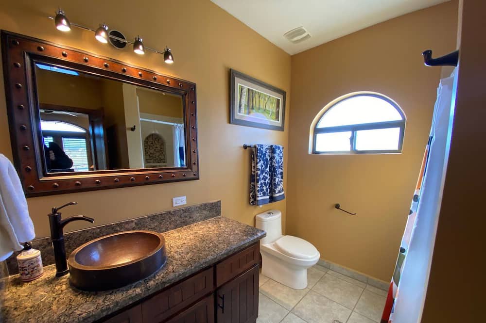 Photo of Bathroom in El Dorado Ranch