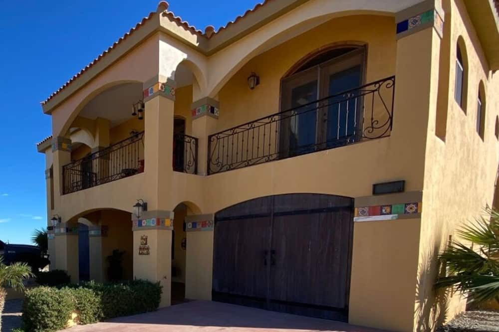 Photo of Outdoor in El Dorado Ranch