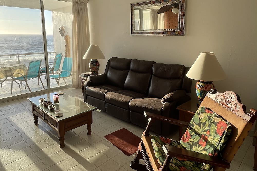 Photo of Livingroom in Marina Mazatlan