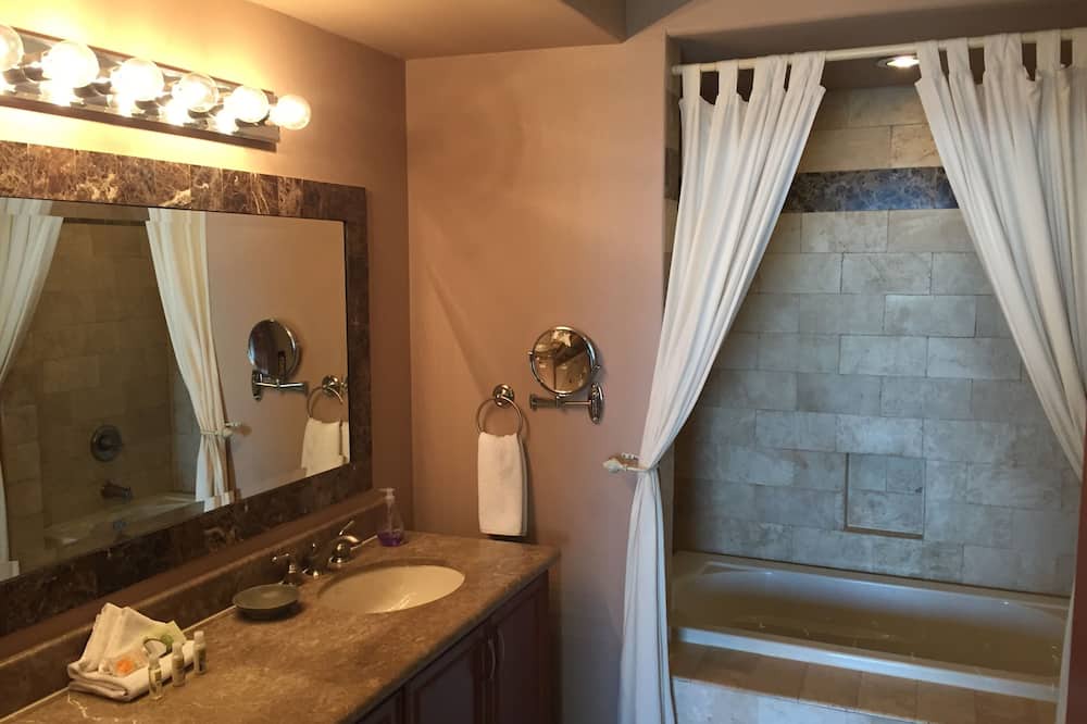 Photo of Bathroom in Sandy Beach